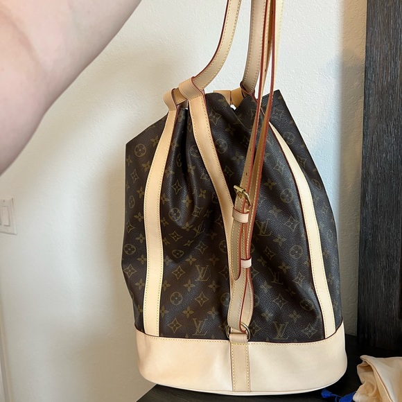 Louis Vuitton Backpack Randonne GM - Picture 9 of 13